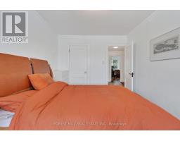263 Lauder Avenue, Toronto, ON M6E3H5 Photo 22