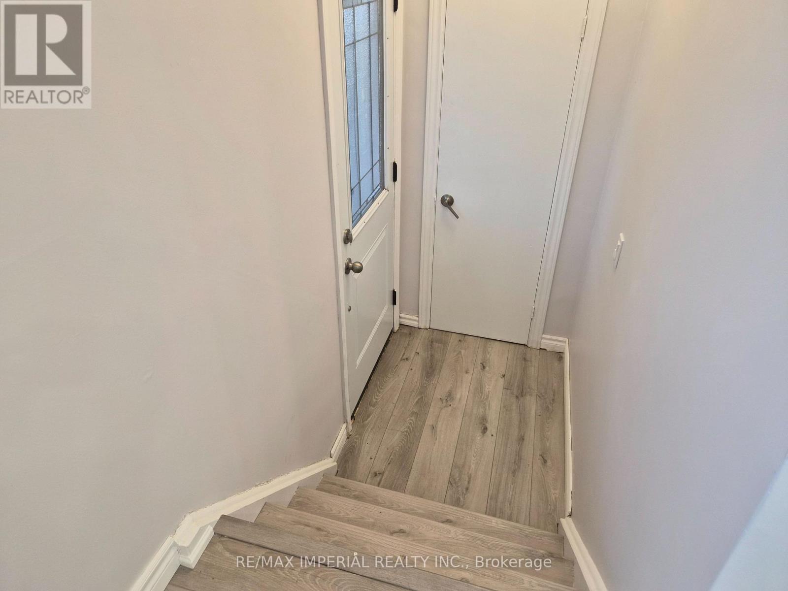 262 MCCONVEY DRIVE, Richmond Hill (Crosby) — photo 5