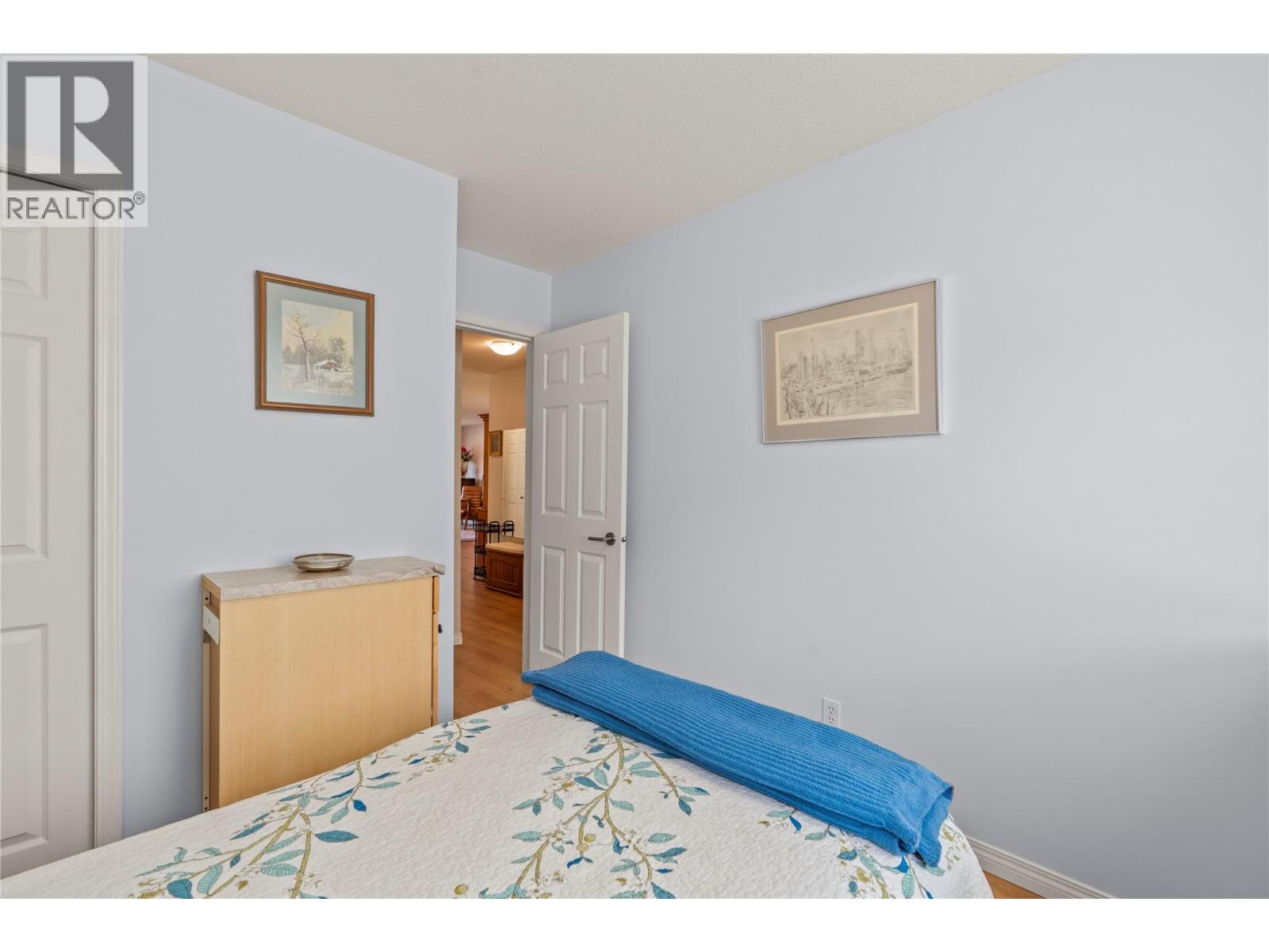 #17 3850 Argyle Avenue - Image 23