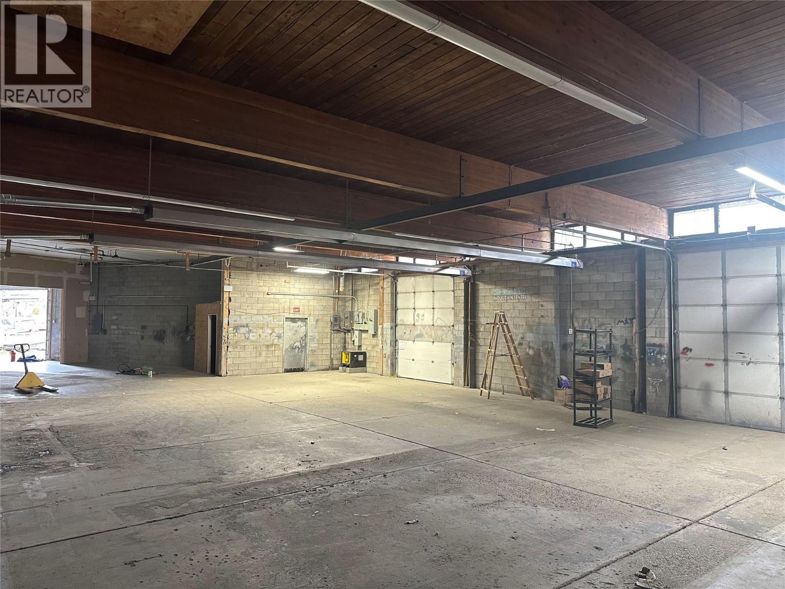 17411 Bentley Road, Summerland