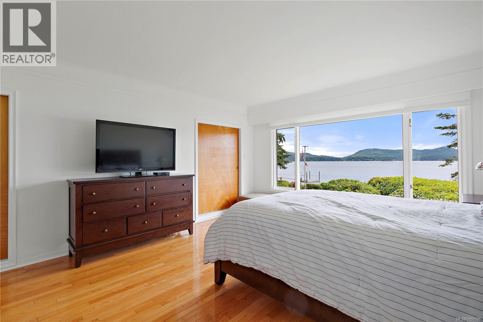 5957 Sooke Rd - 29