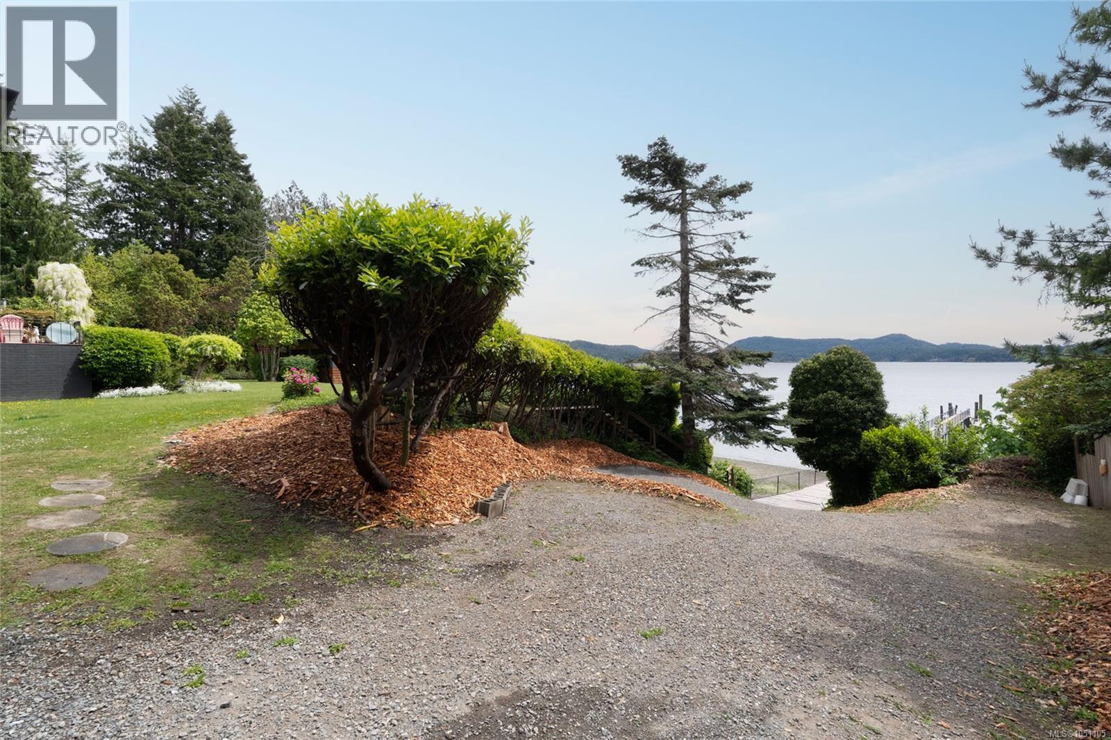 5957 Sooke Rd - 66