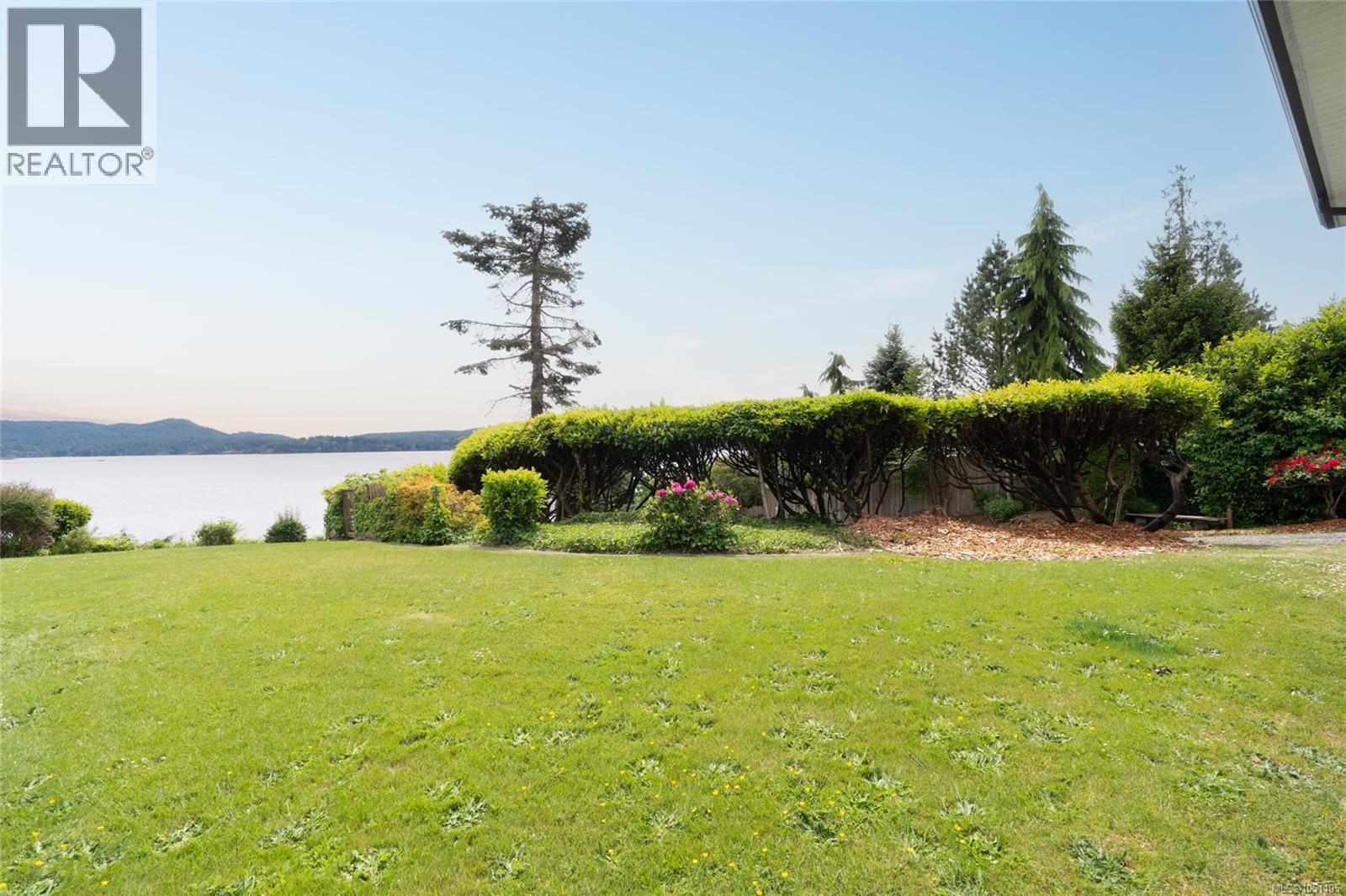5957 Sooke Rd - 69