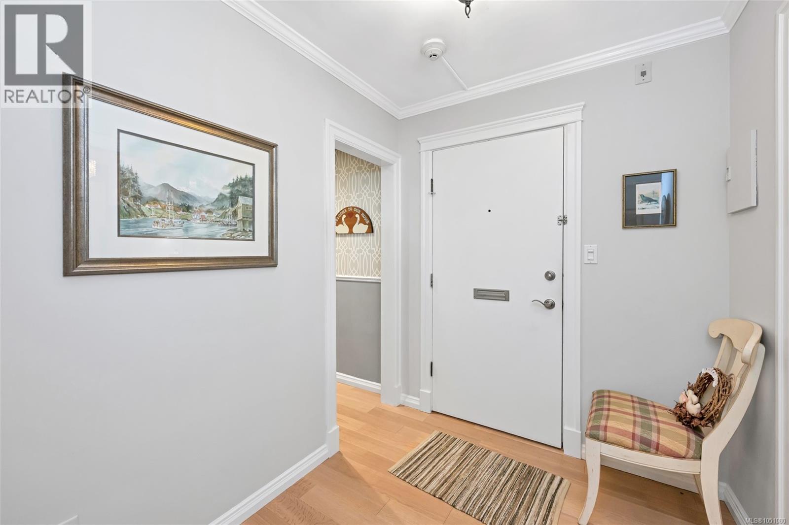 #407 1159 Beach Dr - 22