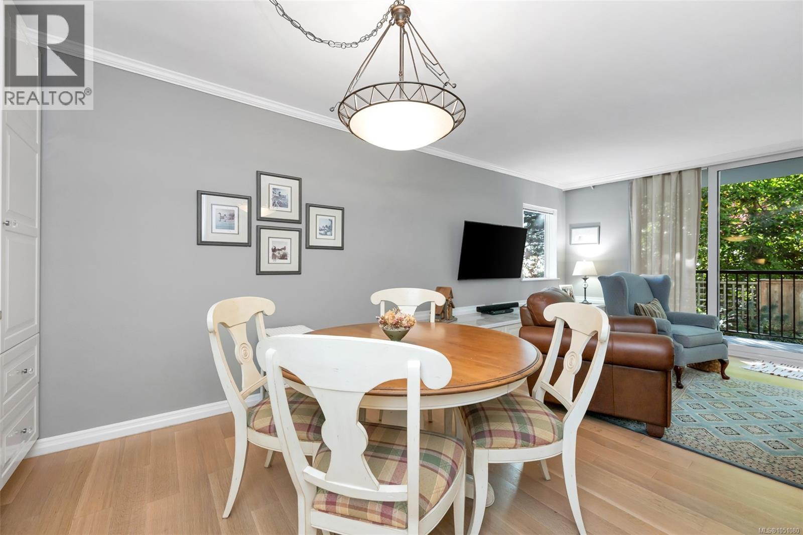 #407 1159 Beach Dr - Image 28