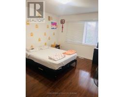 Family room - Upper Main - 17 Agricola Road, Brampton, ON L7A0V1 Photo 7