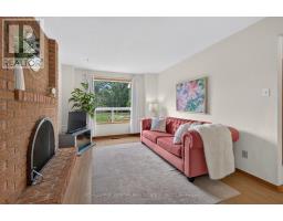 888 Messenger Meadow Drive, Mississauga, ON L5C3T2 Photo 17