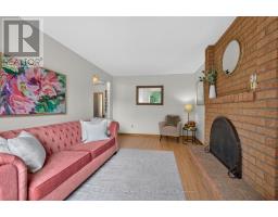 888 Messenger Meadow Drive, Mississauga, ON L5C3T2 Photo 18