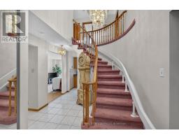888 Messenger Meadow Drive, Mississauga, ON L5C3T2 Photo 23