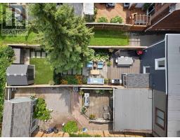 11 Hemlock Avenue, Toronto, ON M4L3E9 Photo 35