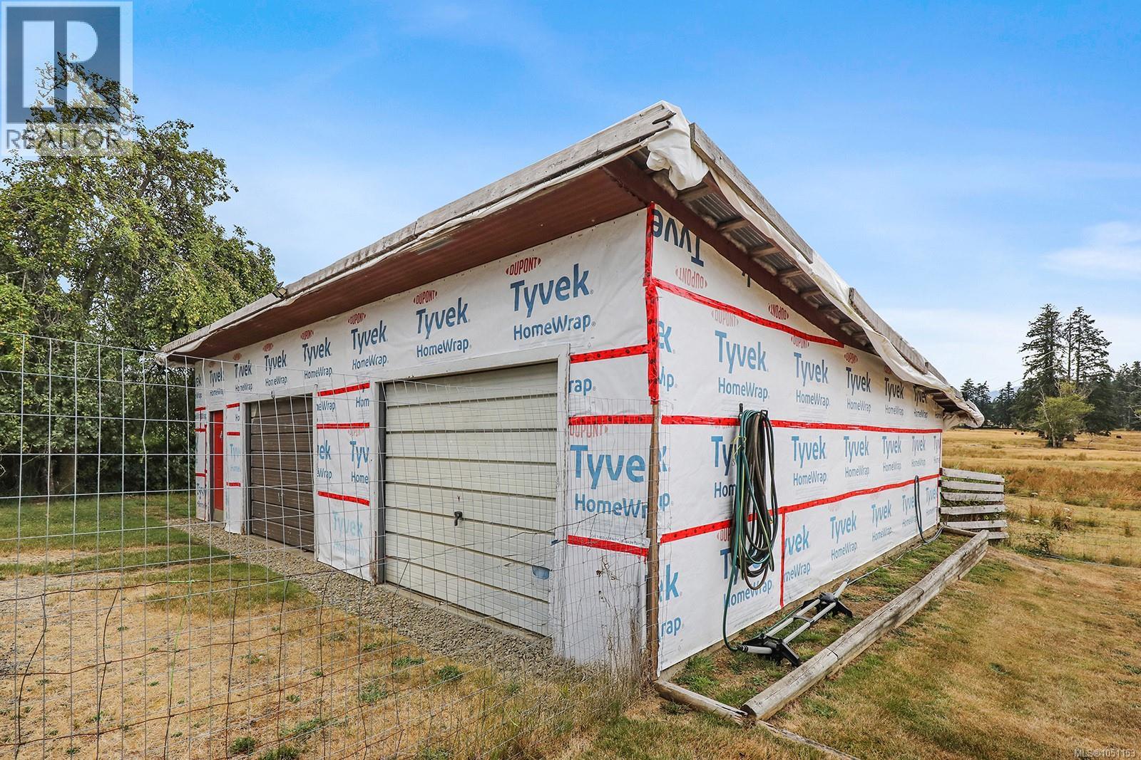7561 Howard Rd - 21