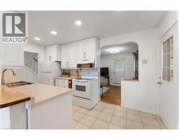 Bedroom - 204 Birchcliffe Crescent, Hamilton, ON L8T4K9 Photo 11