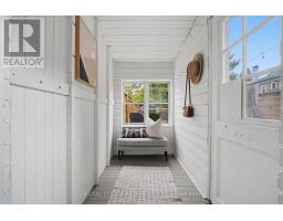 11 Hemlock Avenue, Toronto, ON M4L3E9 Photo 12