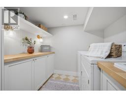 11 Hemlock Avenue, Toronto, ON M4L3E9 Photo 27