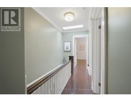 11 Hemlock Avenue, Toronto, ON M4L3E9 Photo 13