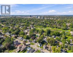 388 Eagle Street, Newmarket, ON L3Y1K4 Photo 27