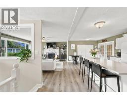 Kitchen - 1029 Quesnel Road, Kelowna, BC V1Y3J4 Photo 14