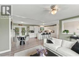 4pc Bathroom - 1029 Quesnel Road, Kelowna, BC V1Y3J4 Photo 7