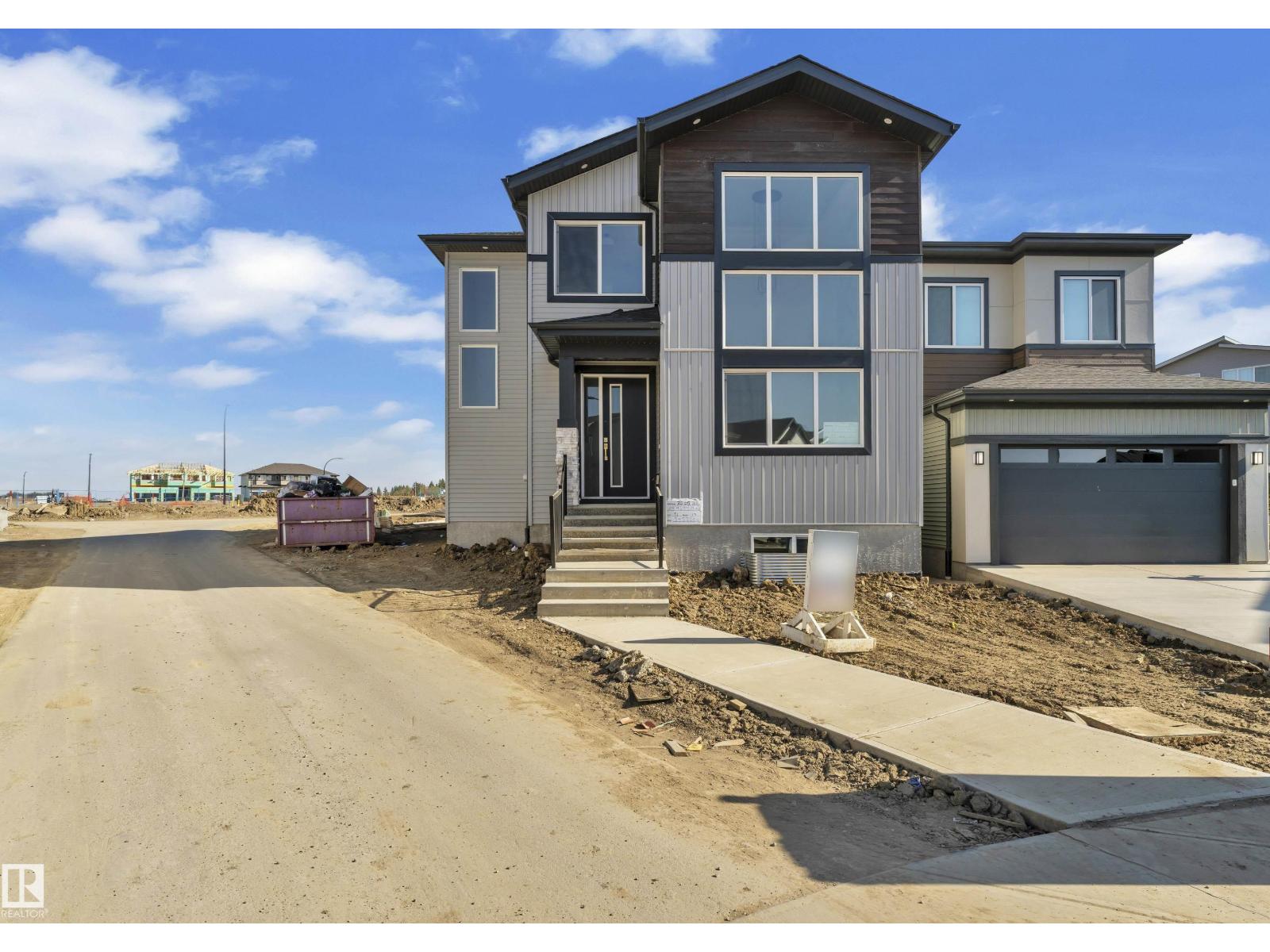 3005 7A Avenue SW - 1