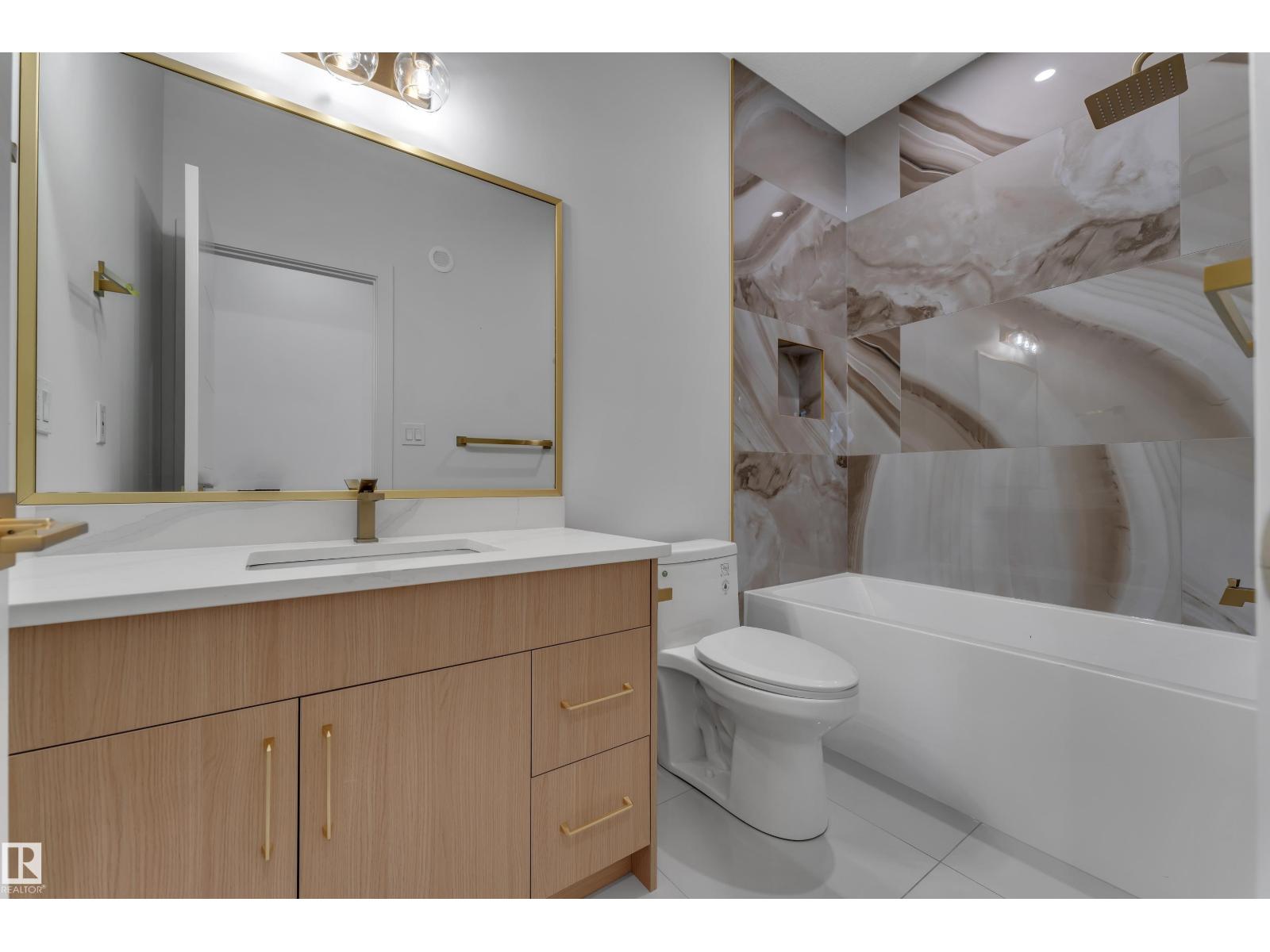 3005 7A Avenue SW - 30