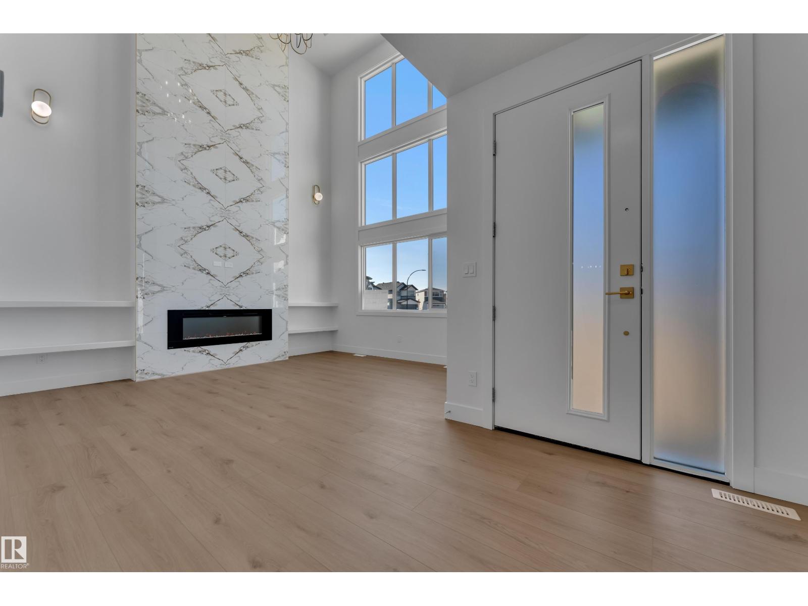 3005 7A Avenue SW - 5