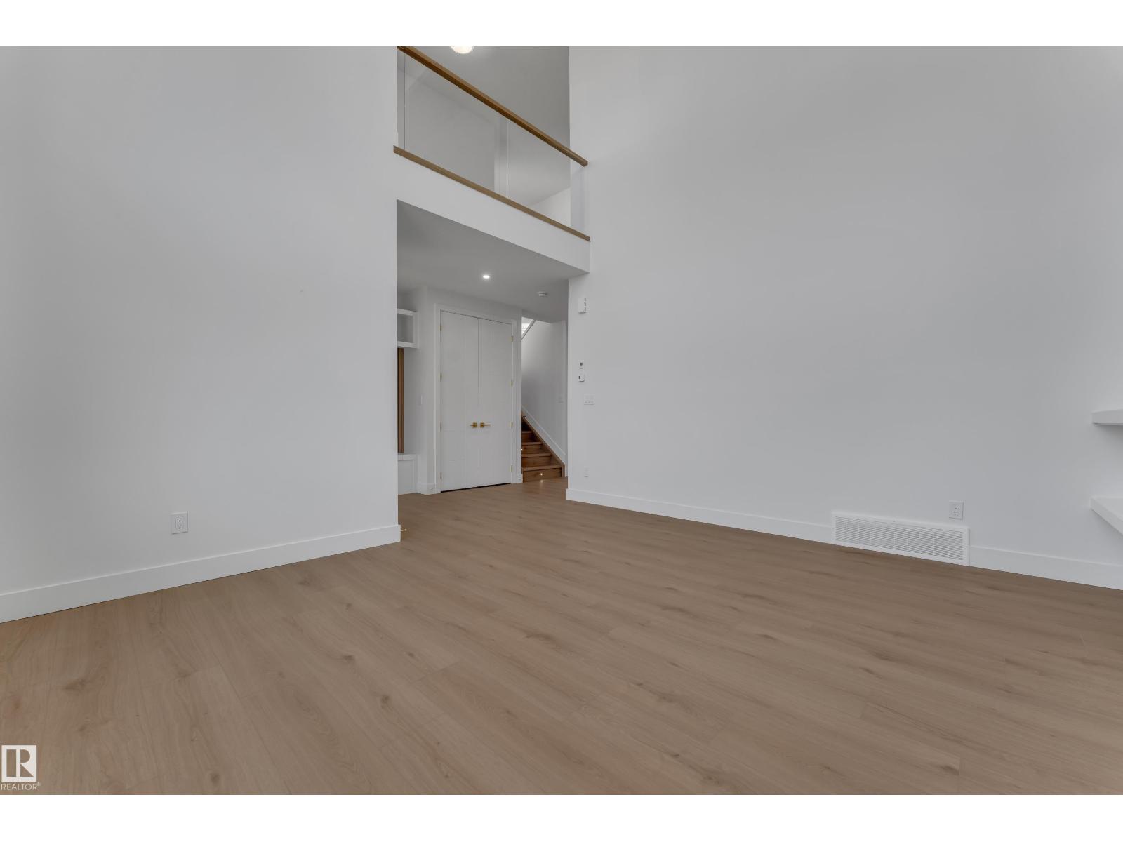 3005 7A Avenue SW - 7
