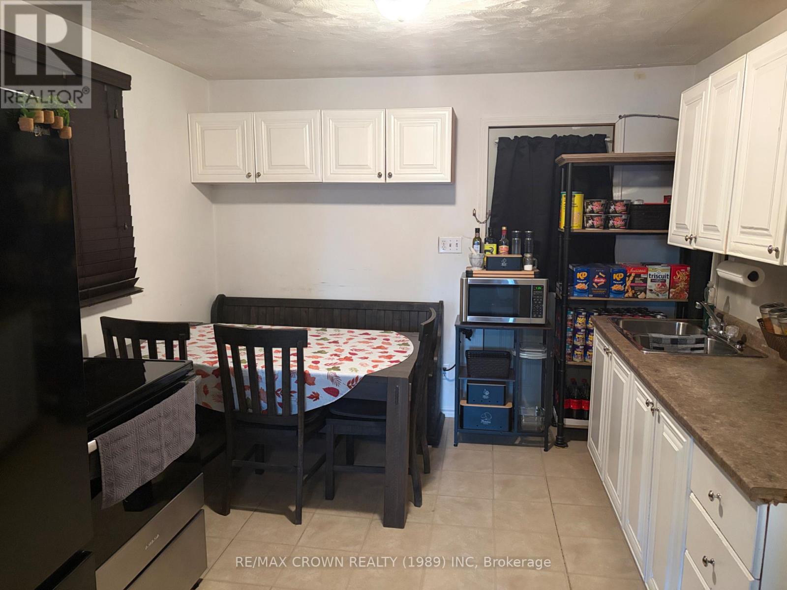 MAIN & BASEMENT - 261 ELM STREET N, Timmins (TNE - Central) — photo 5