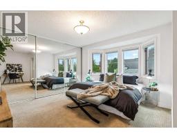 1110 14 Avenue SW - photo 16