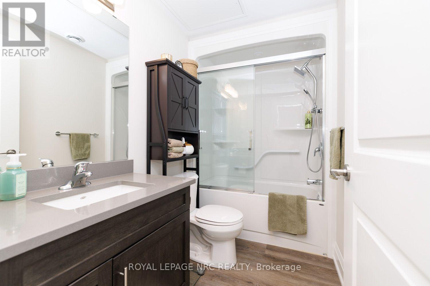 #307 118 SUMMERSIDES BOULEVARD - Image 27