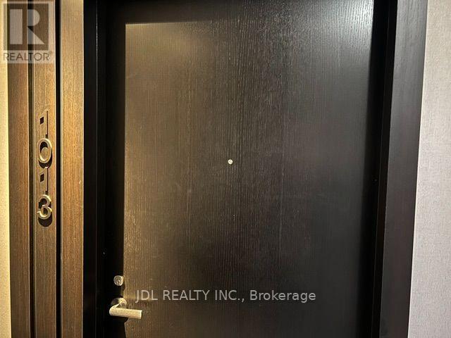 Photo of 501 Yonge Street