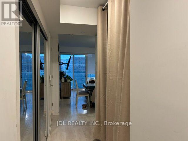 1013 - 501 YONGE STREET, Toronto (Church-Yonge Corridor) — photo 2