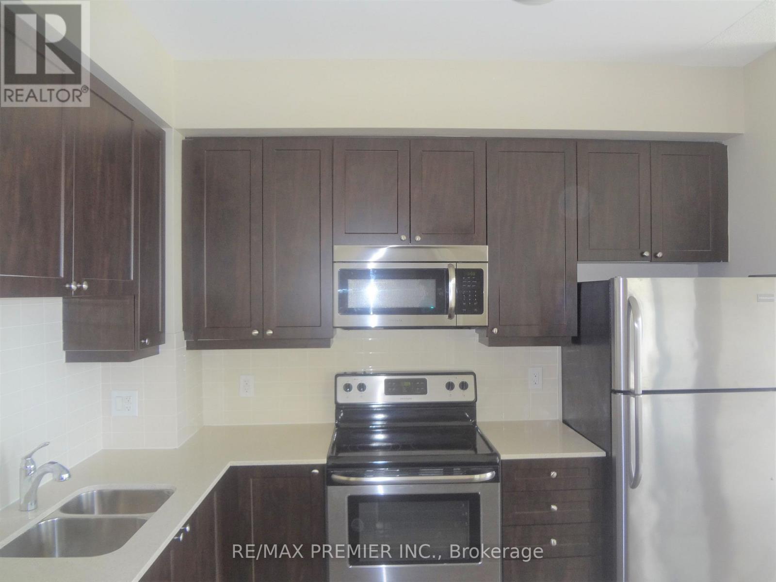 816 - 24 WOODSTREAM BOULEVARD, Vaughan (Vaughan Grove) — photo 8