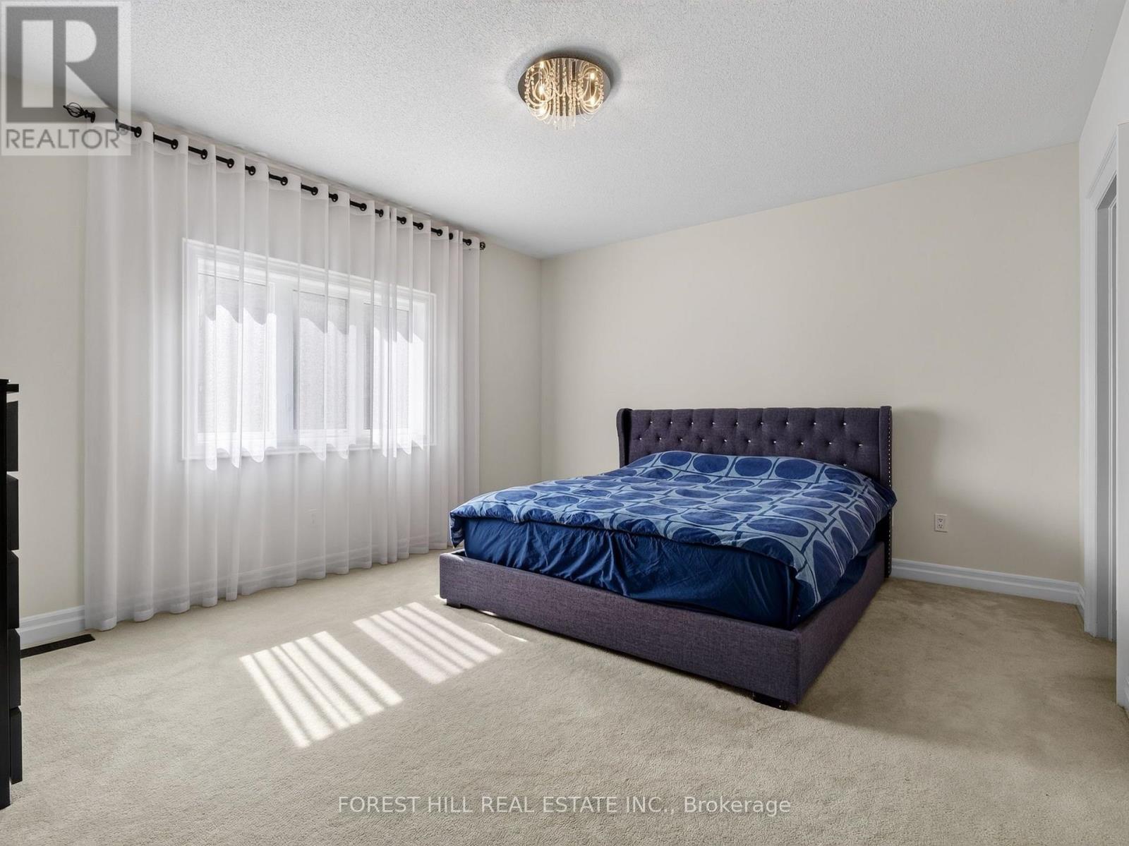 18 HACKWOOD CRESCENT - 27