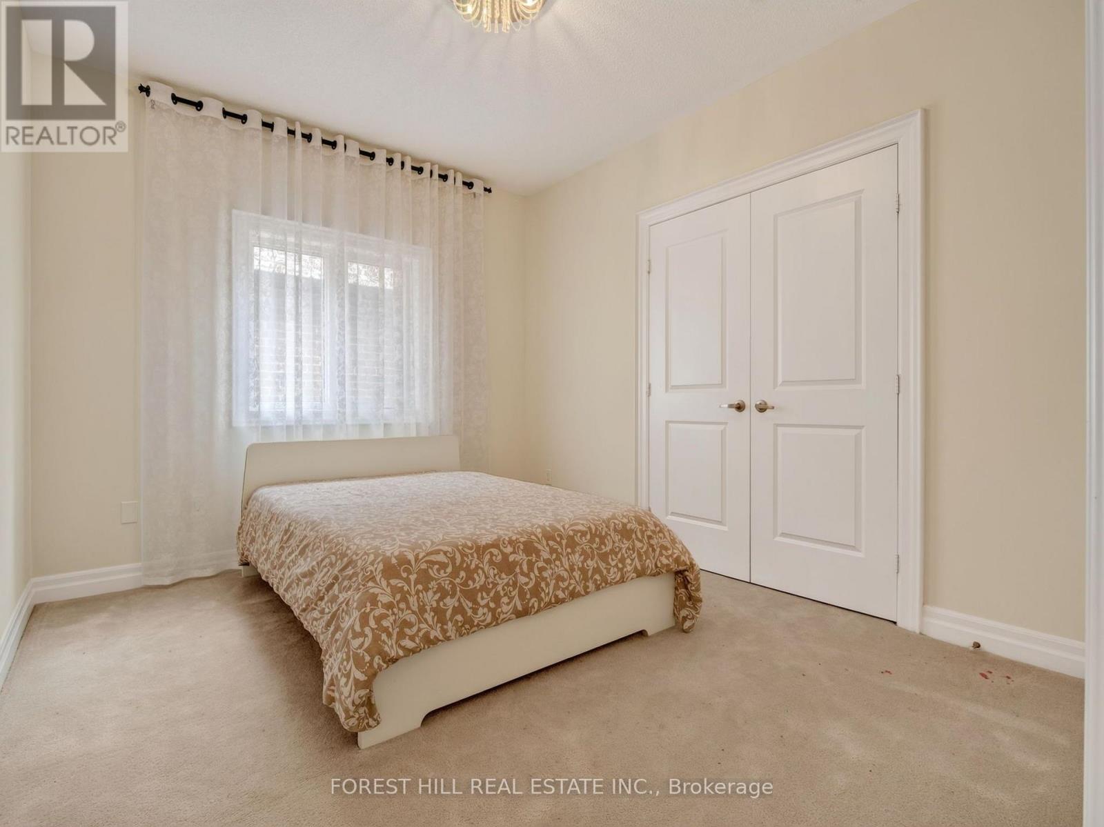 18 HACKWOOD CRESCENT - 33