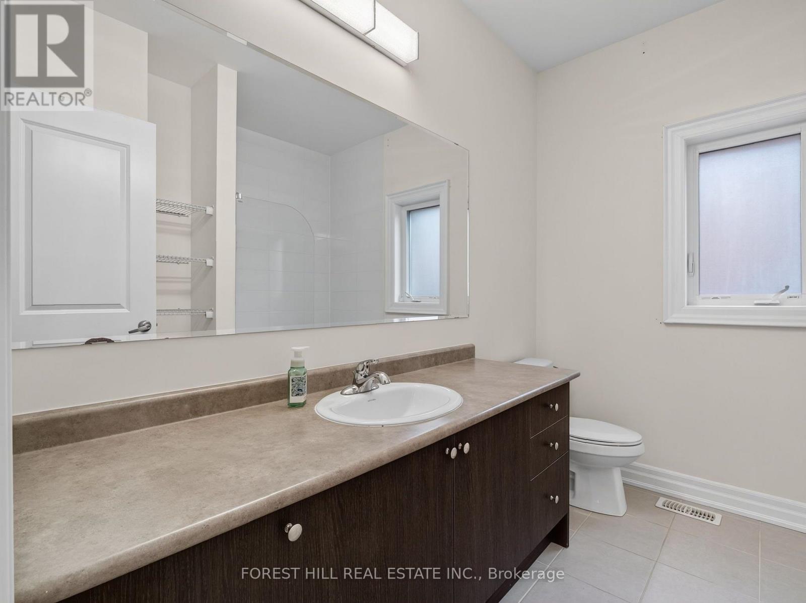 18 HACKWOOD CRESCENT - 38