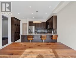 18 Hackwood Crescent, Aurora, ON L4G0V1 Photo 16