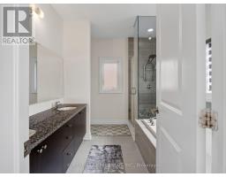 18 Hackwood Crescent, Aurora, ON L4G0V1 Photo 29