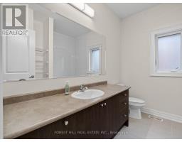 18 Hackwood Crescent, Aurora, ON L4G0V1 Photo 38
