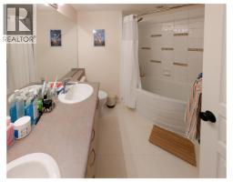 210 2958 Silver Springs Boulevard, Coquitlam, BC V3E3R9 Photo 17