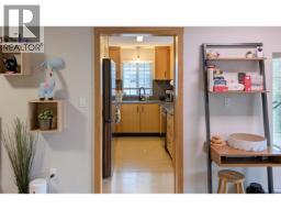 210 2958 Silver Springs Boulevard, Coquitlam, BC V3E3R9 Photo 6