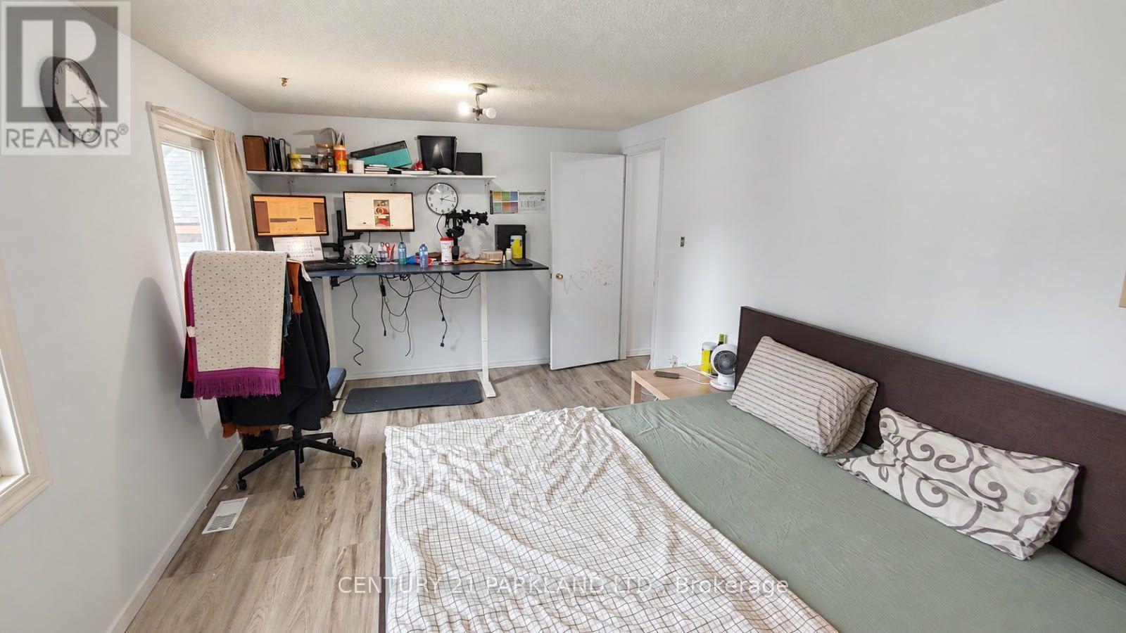 67 MELINDA CRESCENT - 9