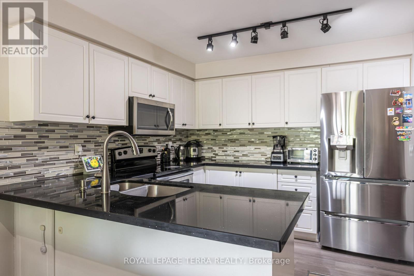 7 - 2871 DARIEN ROAD, Burlington (Rose) — photo 7