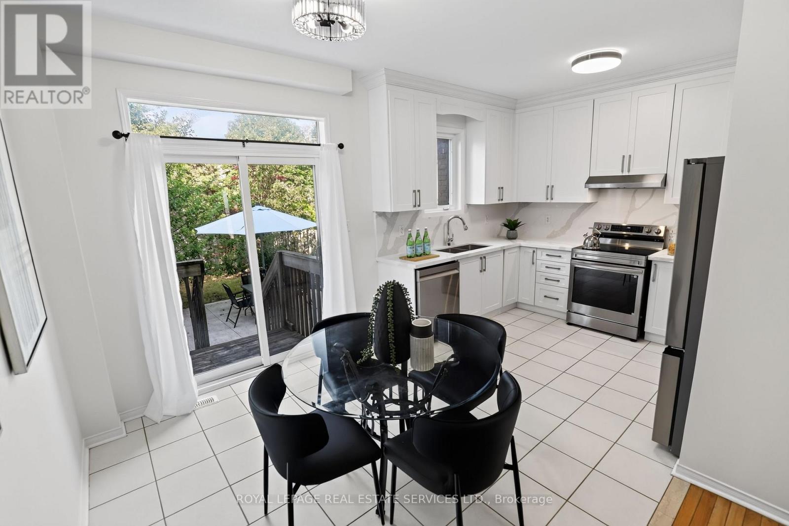 2307 STONE GLEN CRESCENT - 14