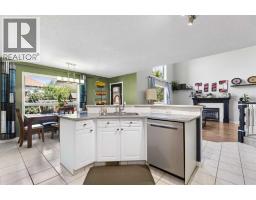 Primary Bedroom - 117 Lakeview Shores, Chestermere, AB T1X1H1 Photo 14
