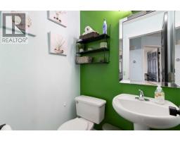 Bedroom - 117 Lakeview Shores, Chestermere, AB T1X1H1 Photo 16