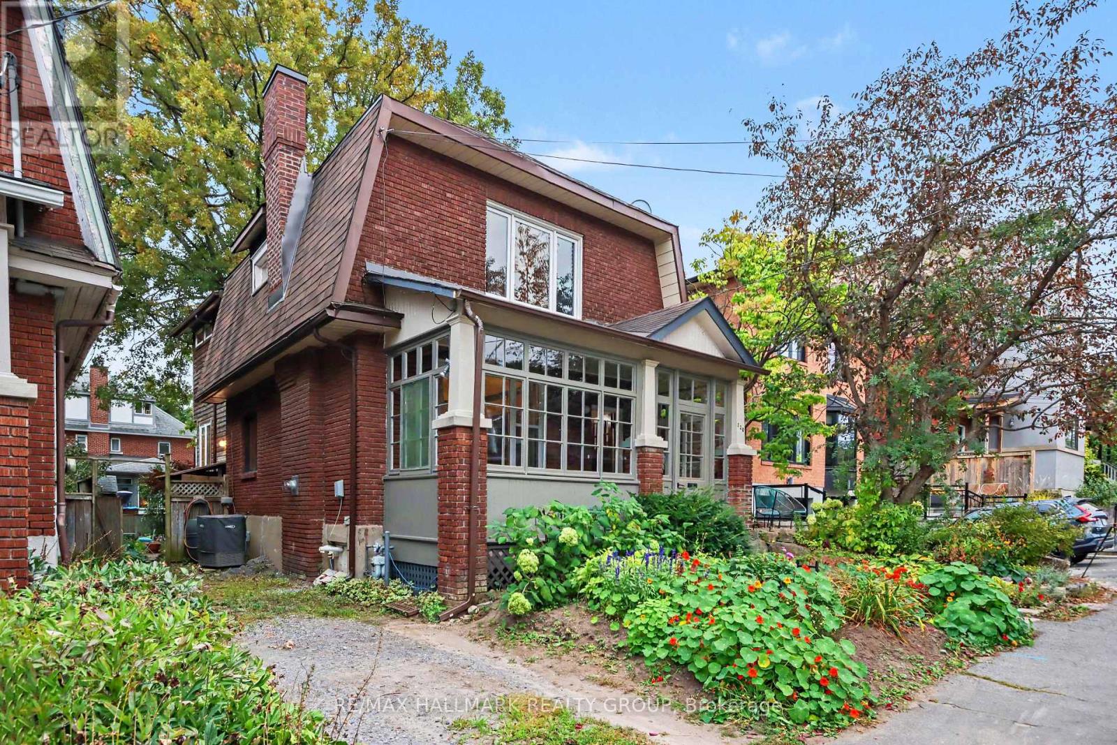 120 HOPEWELL AVENUE - 2