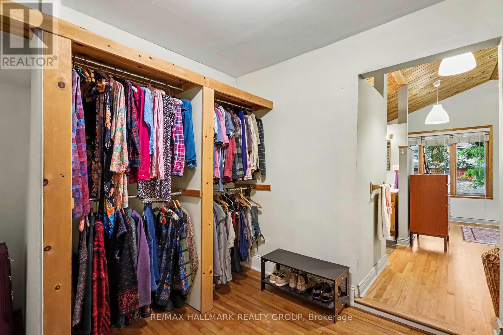 120 HOPEWELL AVENUE - 20