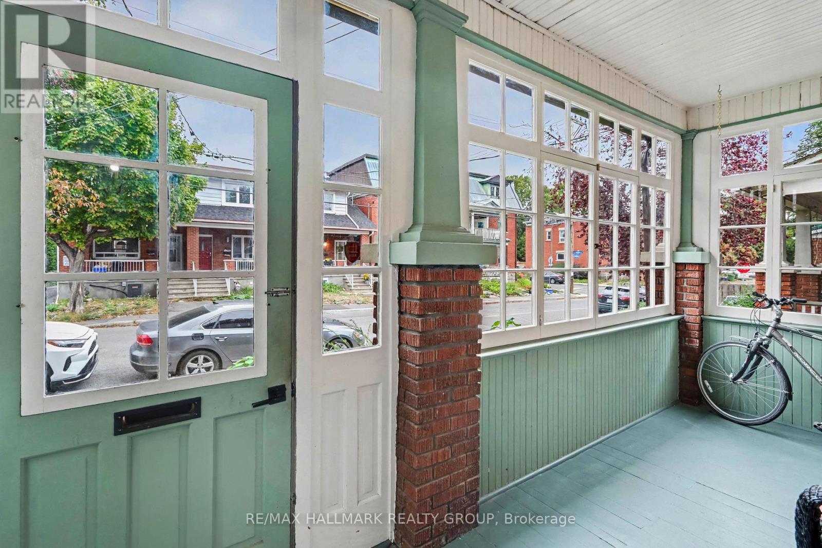 120 HOPEWELL AVENUE - 5