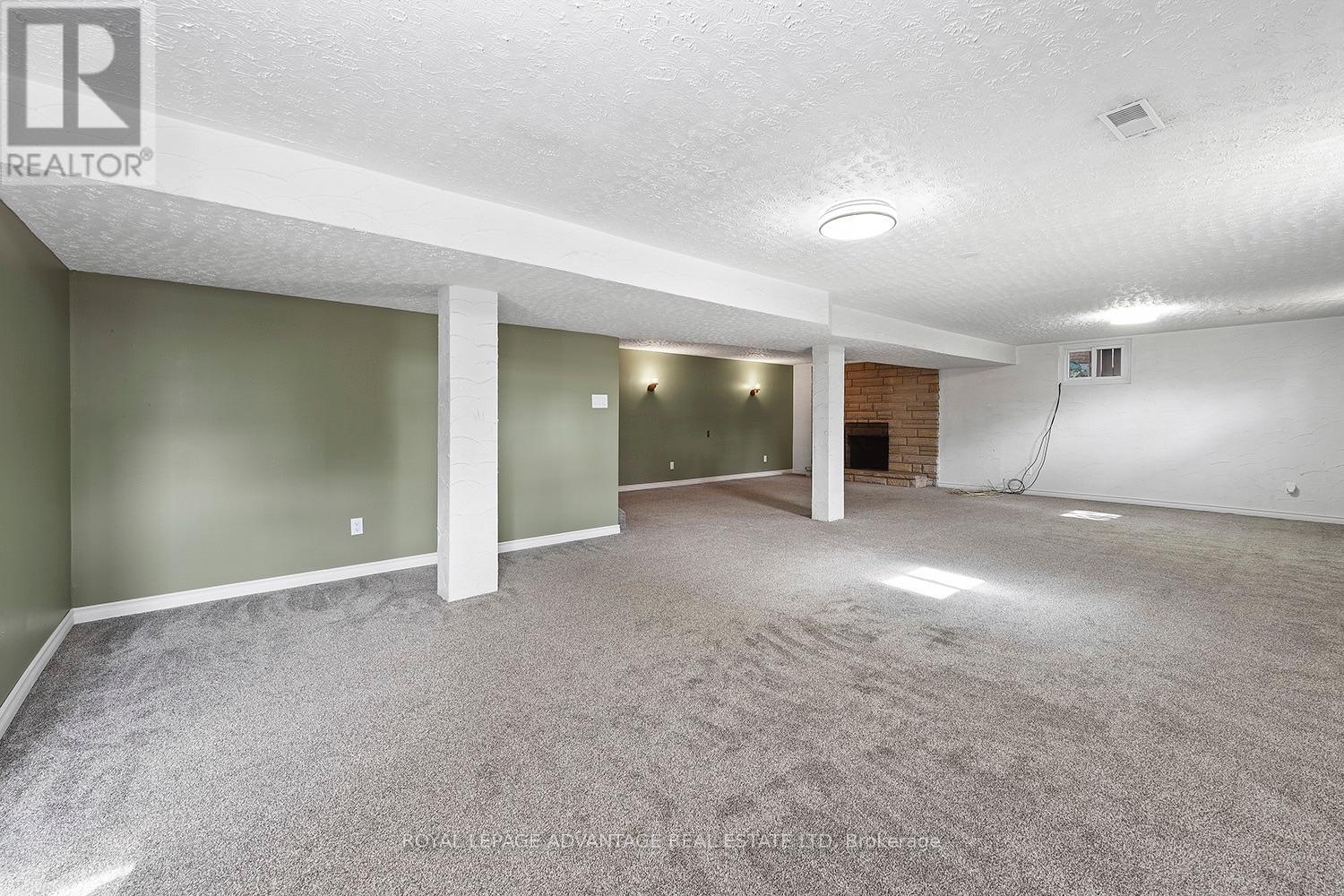 10 ROBERT ROAD - Image 35