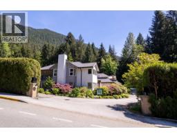 5948 Nancy Greene Way, North Vancouver, BC V7R4W1 Photo 22